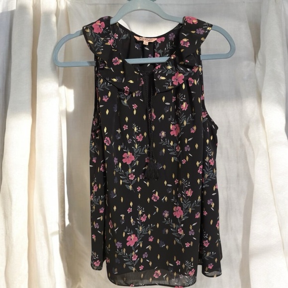 🌹JUICY COUTURE RUFFLE NECK TASSEL TANK - Picture 2 of 7